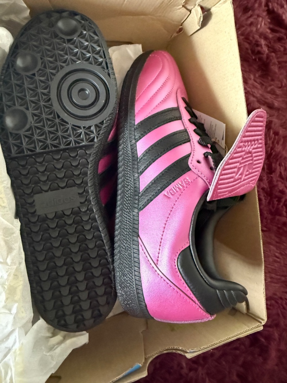 Adidas Metallic Fushia Samba LT - Picture 3 of 7